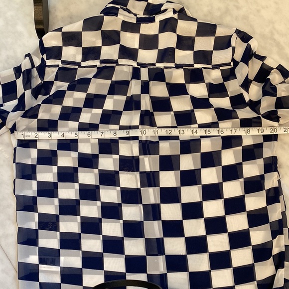 Blue and white checked shirt - Picture 6 of 8